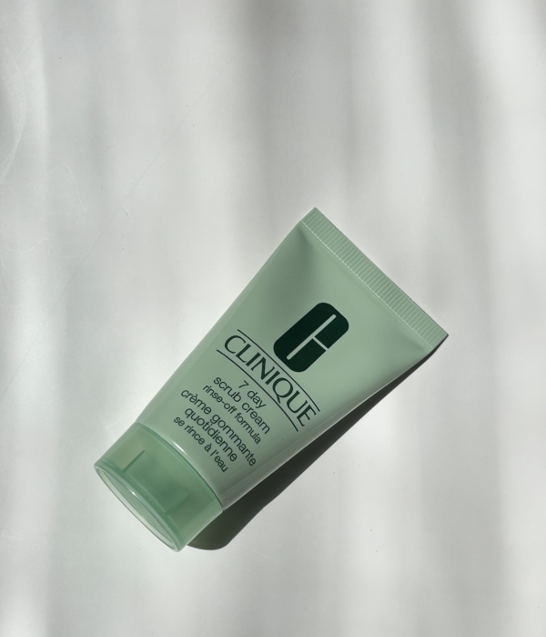 clinique-7-day-scrub-cream-rinse-off-formula